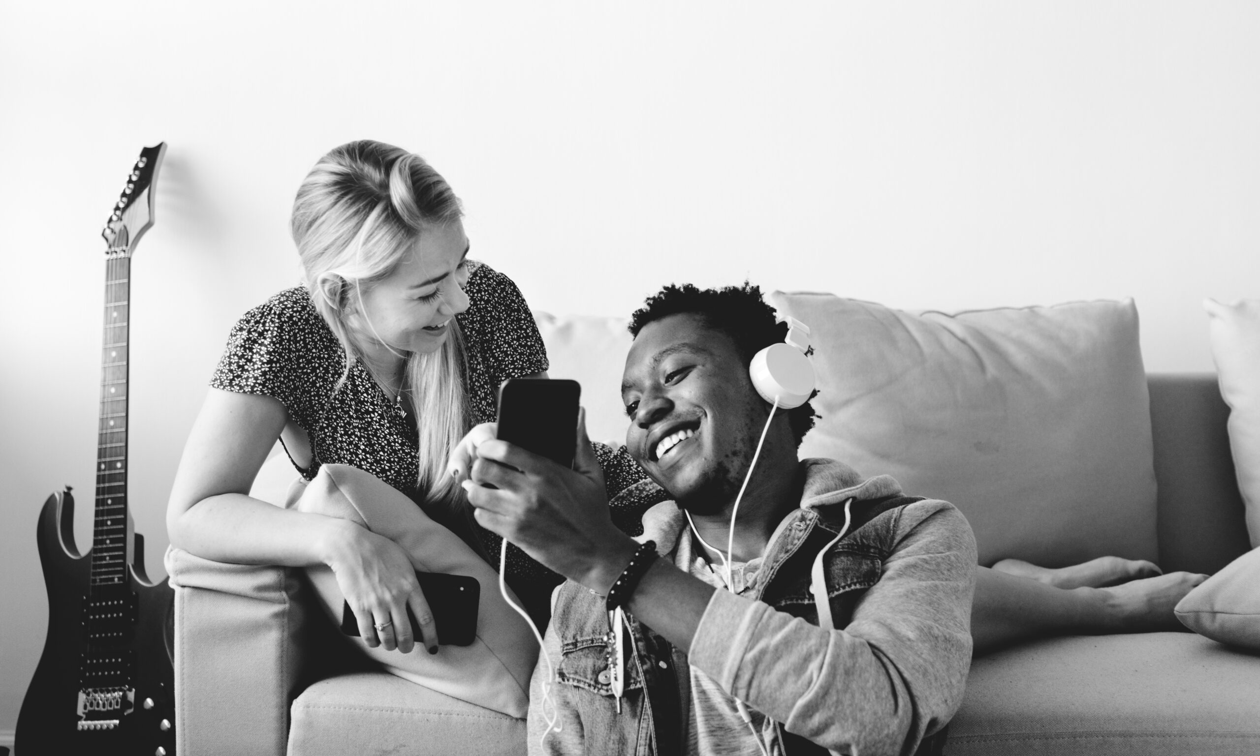 Apple brings video podcasts to its platform